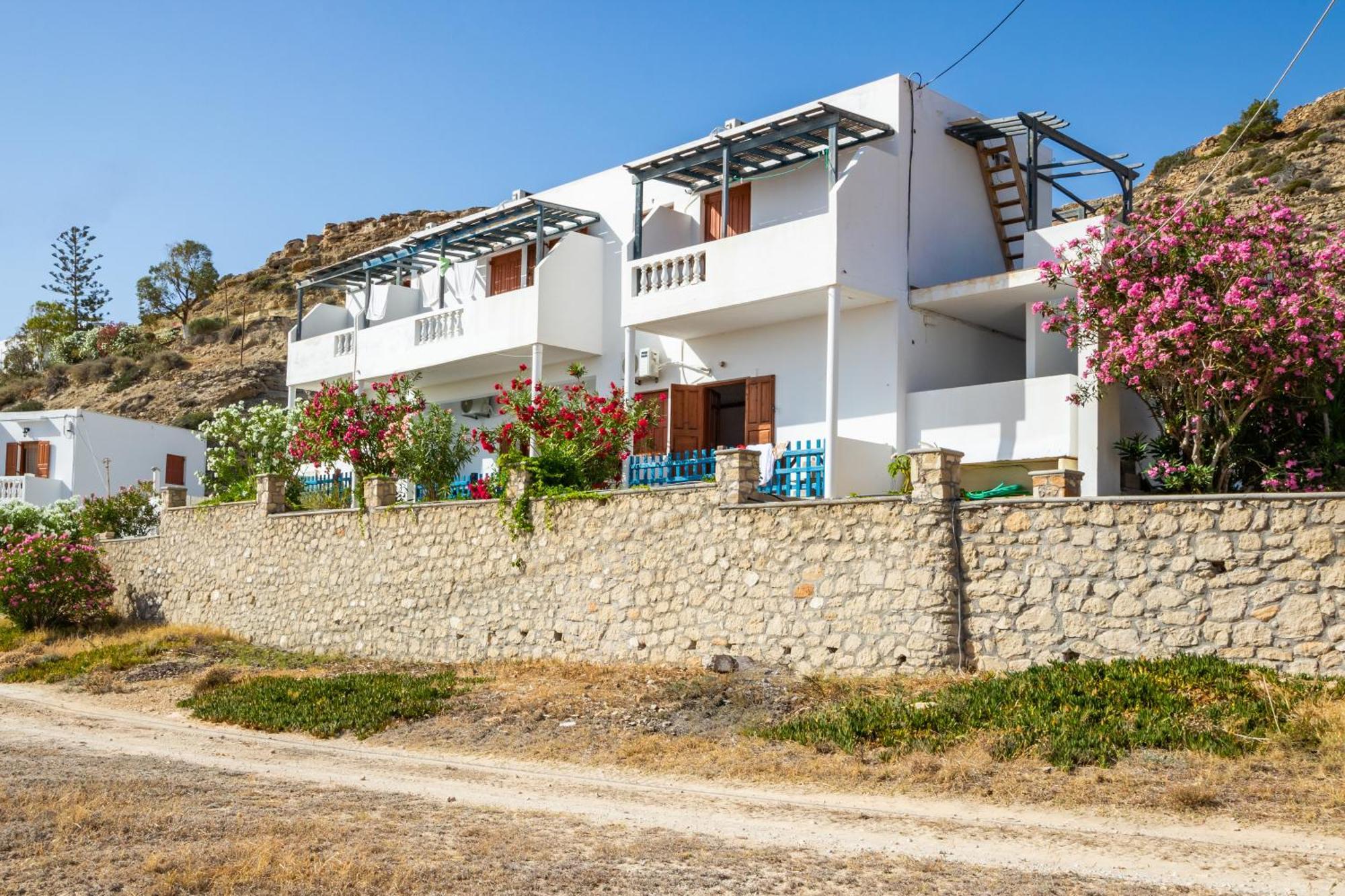 Hotel Sun Week à Lefkos  Extérieur photo