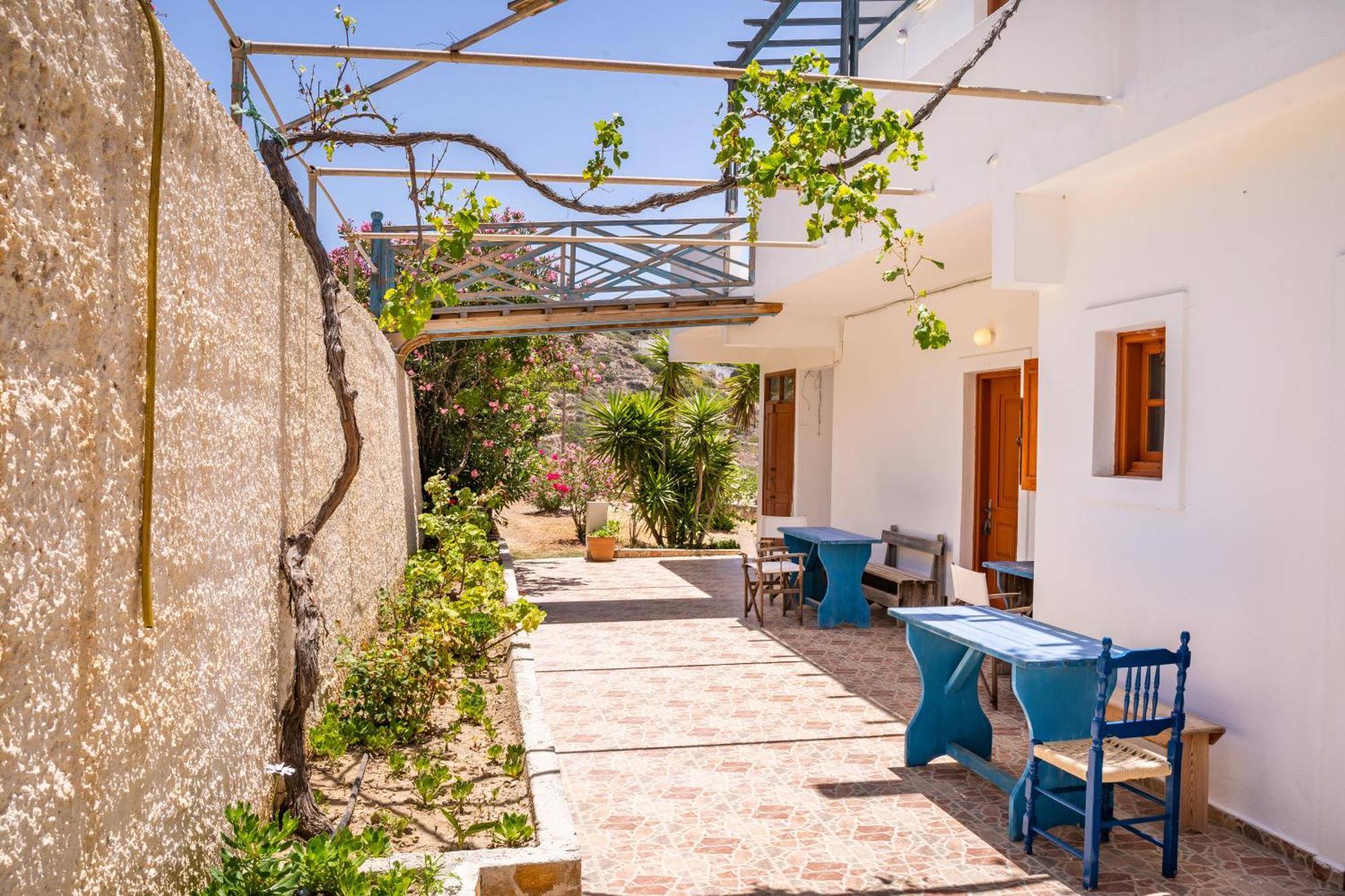 Hotel Sun Week à Lefkos  Extérieur photo